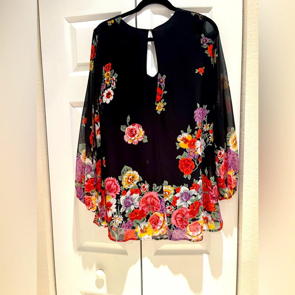 Show Me Your MuMu Flower Blouse